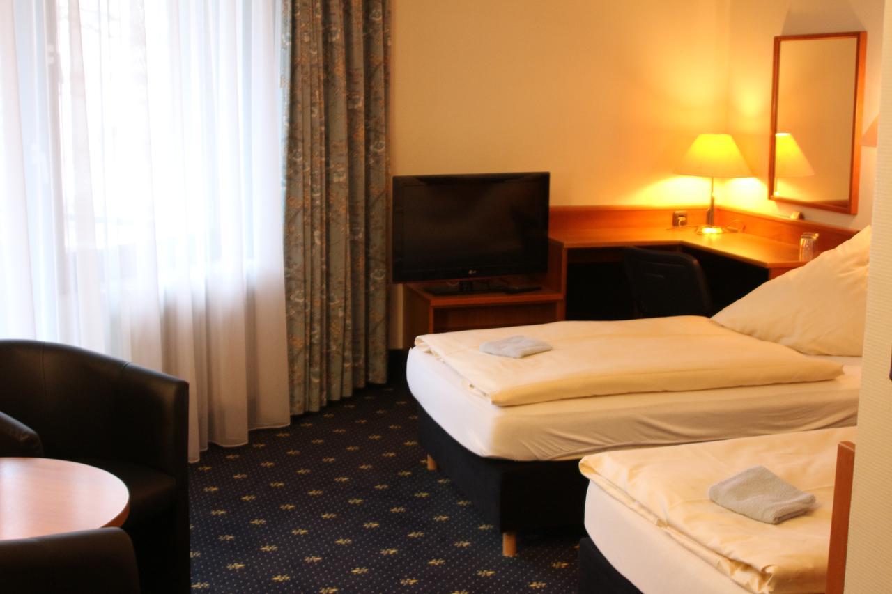 Karaman Group Hotel Bad Nenndorf Luaran gambar