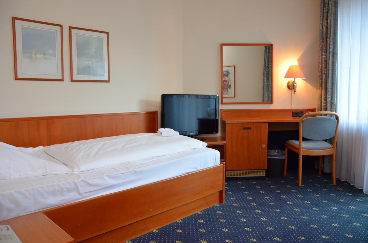 Karaman Group Hotel Bad Nenndorf Luaran gambar